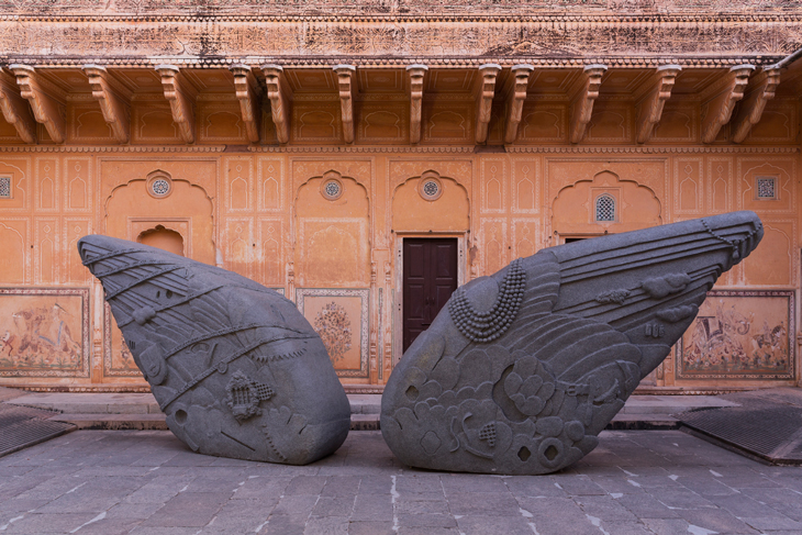 Arrested Image of a Dream, (2015), Thulkral and Tagra, Installation view at the Sculpture Park at Madhavendra Palace, 2017.