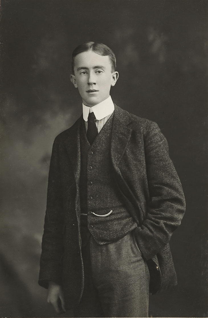 Photo of JRR Tolkien aged 19,