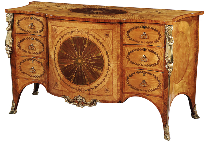 Serpentine commode, Thomas Chippendale.