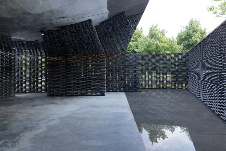 Serpentine Pavilion 2018, designed by Frida Escobedo, Serpentine Gallery, London. Photography © 2018 Iwan Baan; © Frida Escobedo, Taller de Arquitectura