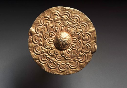 Pectoral disc (19th century), Ghana, Asante peoples