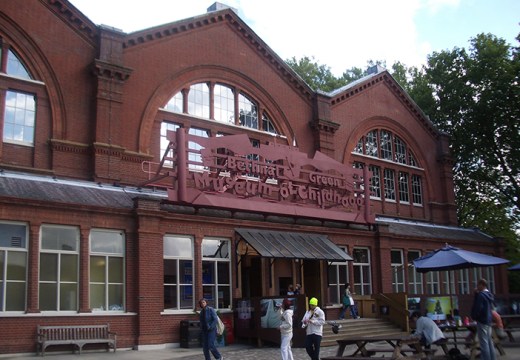 The Museum of Childhood in Bethnal Green in 2005.