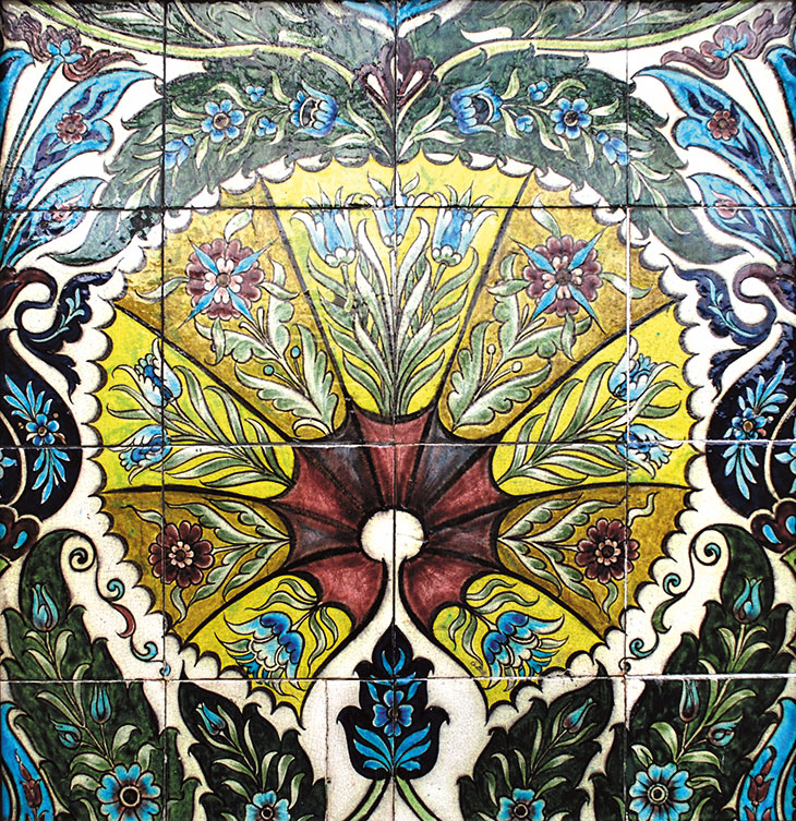 Fan tile panel (1872–1904), William De Morgan. Photo: © De Morgan Foundation
