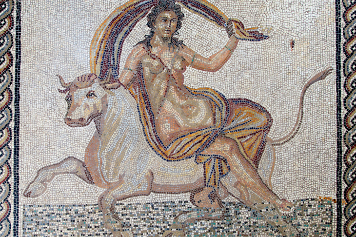 Mosaïque représentant l’enlèvement d’Europe (c. end of 2nd century AD), Arles Museum of Antiquity.