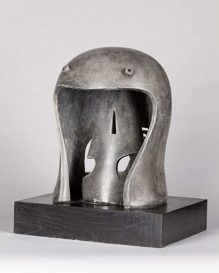 Helmet Head No.1 (1950), Henry Moore.