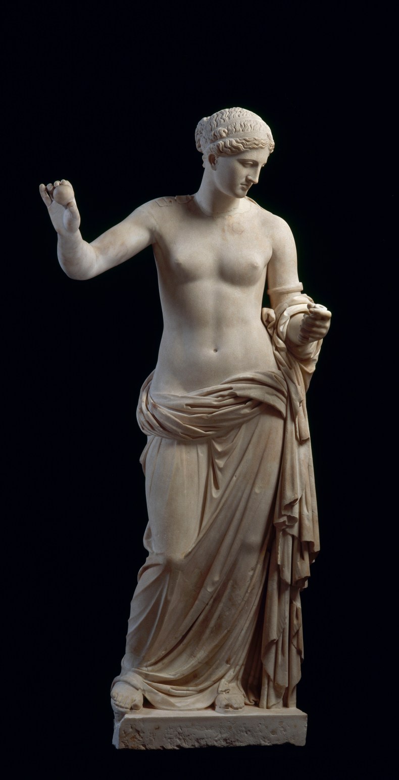 Aphrodite dite Vénus d'Arles (4th century BC), Musée du Louvre.