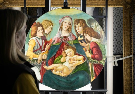 Madonna of the Pomegranate (c. 1487), Botticelli's workshop.