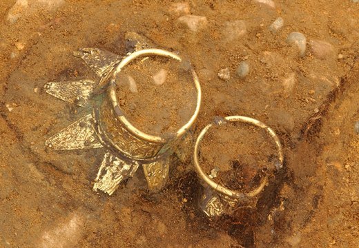 Drinking vessels with decorated gilt necks at the Prittlewell site.