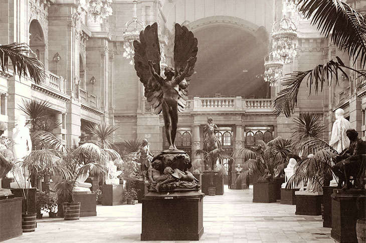 The central sculpture hall of the Glasgow (now Kelvingrove) Art Gallery and Museum, newly opened for the Glasgow International Exhibition of 1901.