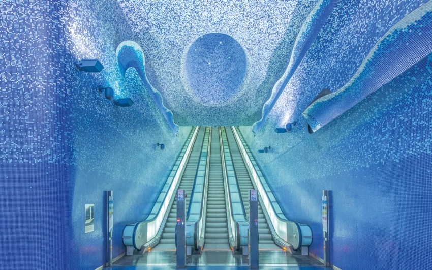 Toledo metro station in Naples, designed by Oscar Tusquets Blanca.