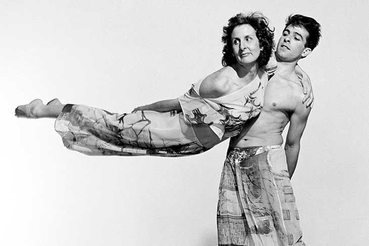 Trisha Brown and Stephen Petronio performing Set and Reset (1983), choreographed by Brown. Photo: © Jack Mitchell