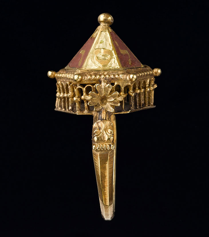 Jewish ceremonial wedding ring, from the Colmar Treasure (ca. 1300– before 1348).