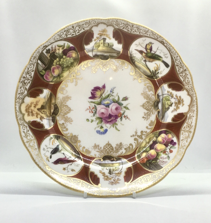 Plate from the Duke of Cambridge service (1818), Nantgarw China Works. 