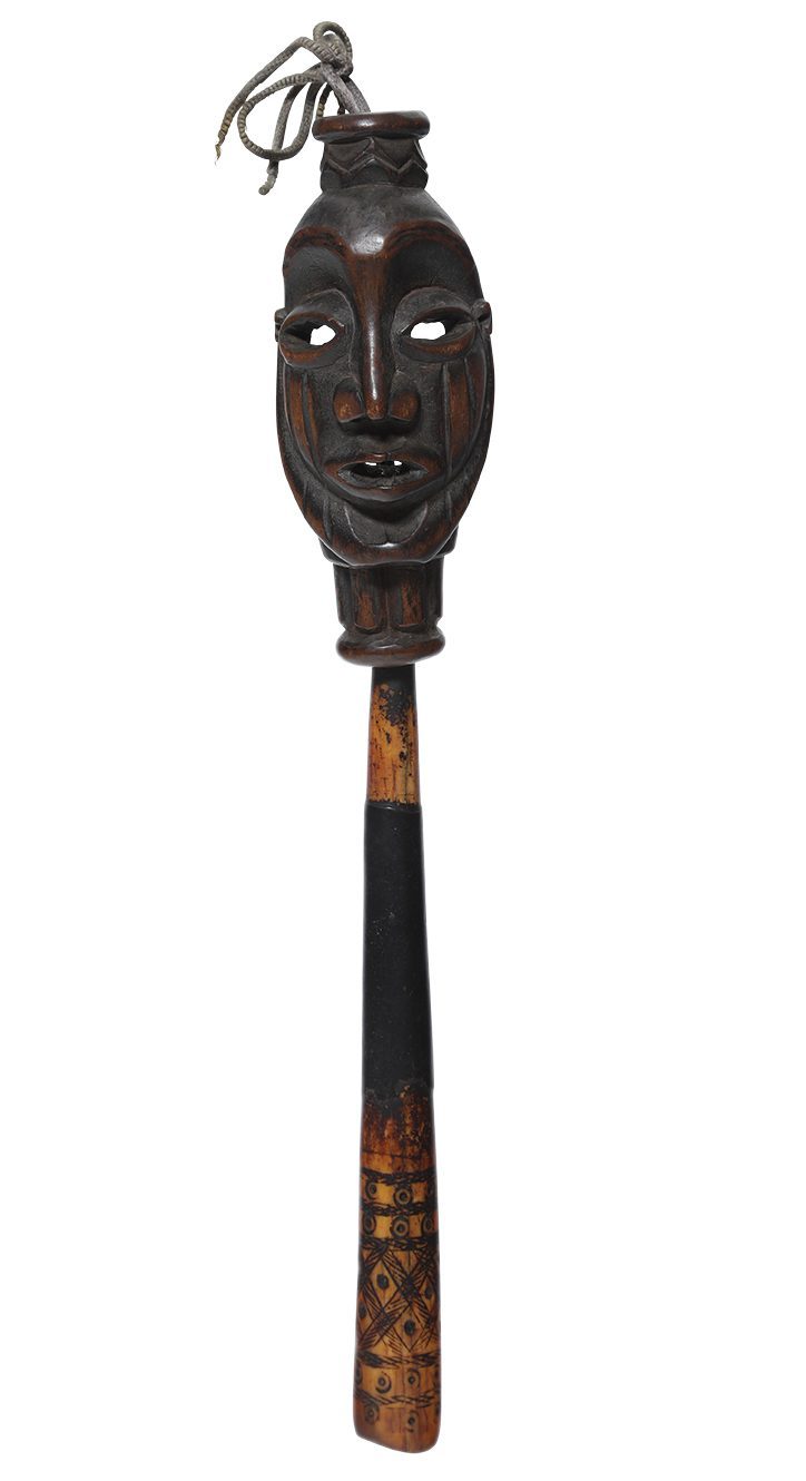 Amulet with mask (19th/early 20th century), Loango, Democratic Republic of Congo. Musée d'Art Moderne, Troyes.