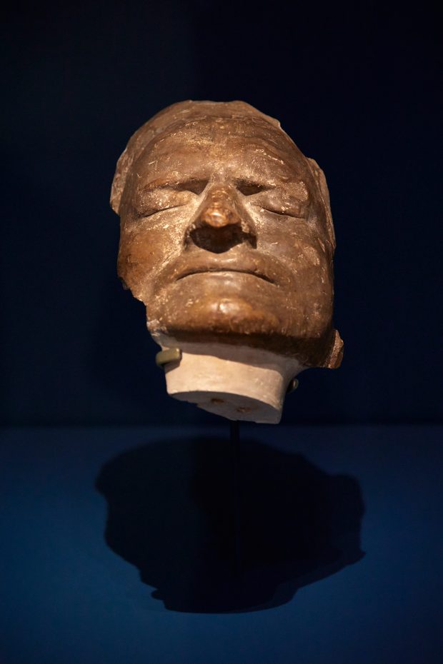 Isaac Newton’s death mask in Science City at the Science Museum, London. Photo: © Jody KIngzett/Science Museum Group