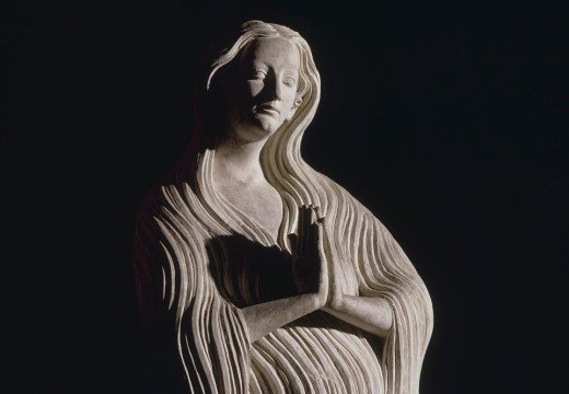 Limestone statue of Mary Magdalen (detail) (c. 1313), from the collegiate church at Écouis (Eure). Photo: © RMN-Grand Palais/Jean-Gilles Berizzi