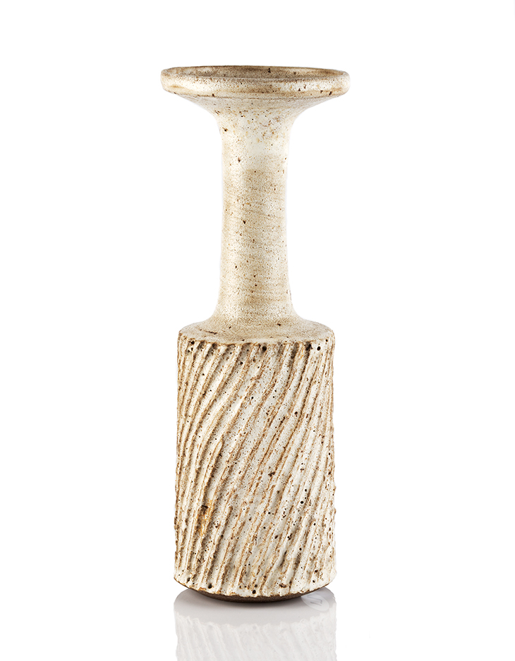 Stoneware bottle vase, c. 1960s, Lucie Rie. Mallams (£6,000–10,000)