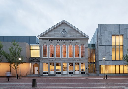 The Peabody Essex Museum in 2019 with its new wing designed by Ennead Architects on the right