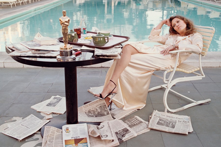 Faye Dunaway at the Beverly Hills Hotel, 29th March 1977 (detail).