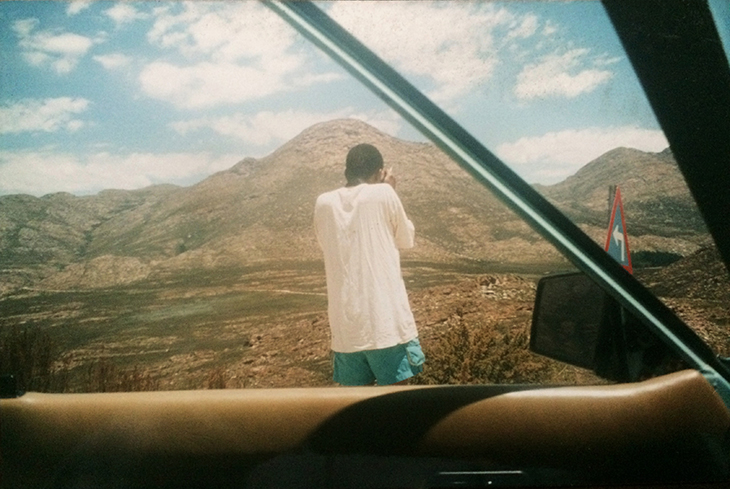 Santu Mofokeng photographing in Namibia in 1997. Photo: Sabine Vogel.