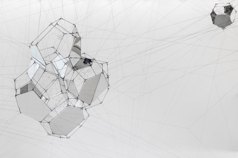Sundial for Spatial Echoes (2019), Tomás Saraceno.