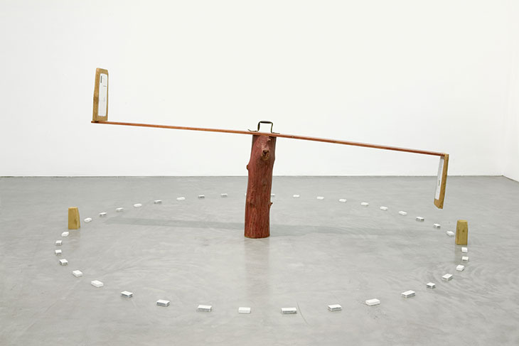See Saw (1974), Ree Morton. Courtesy Catherine and Will Rose; © Estate of Ree Morton