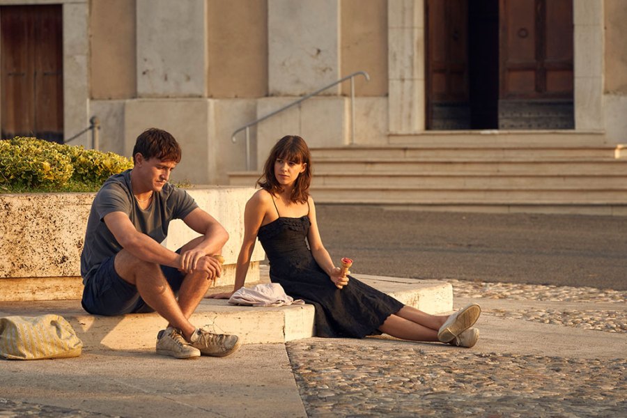 Connell (Paul Mescal) and Marianne (Daisy Edgar-Jones) on holiday in Italy in episode eight of Normal People.