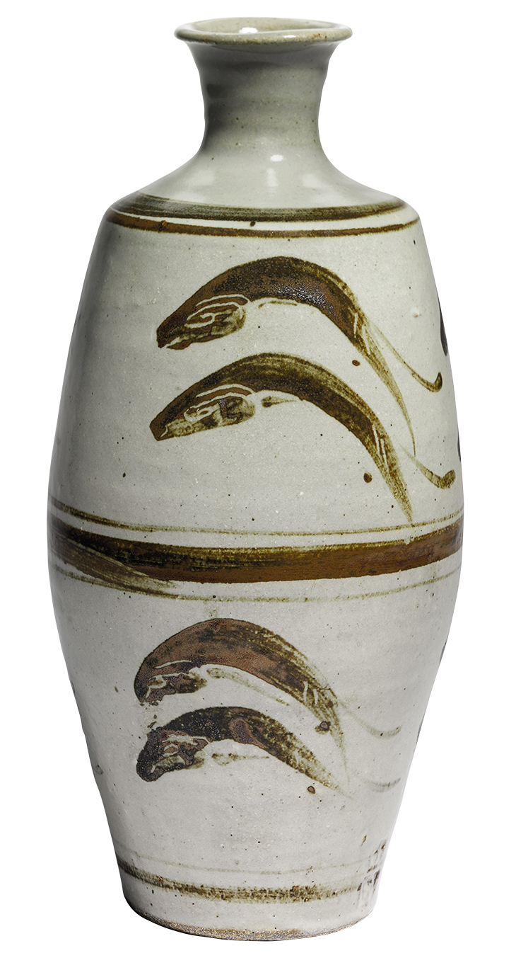 Vase with ‘leaping fish’ design (late 1960s), Bernard Leach. 
