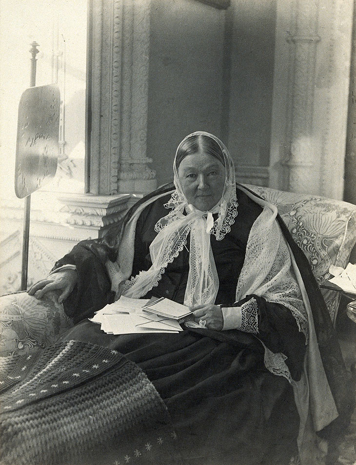 Florence Nightingale photographed by Millbourn in c. 1890. Wellcome Collection, London (CC BY 4.0)