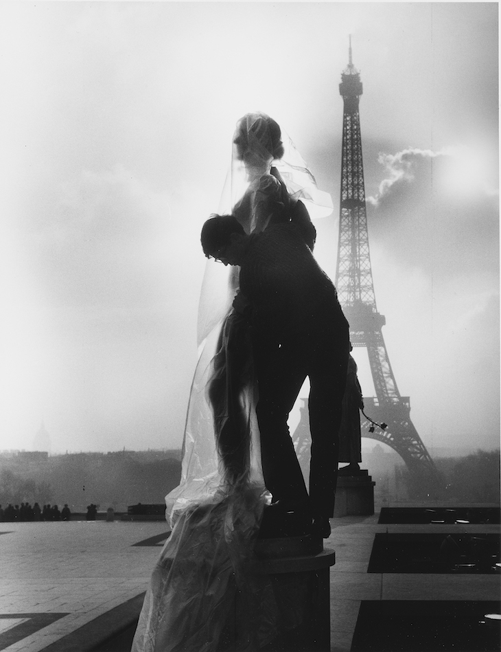 Wrapping of Paul Niclausse’s statue Le Printemps, Trocadéro Esplanade, Paris, February 14, 1964 (1964), Christo.
