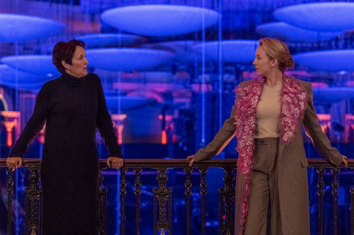 Carolyn Martens (Fiona Shaw) and Villanelle (Jodie Comer) in the Royal Albert Hall