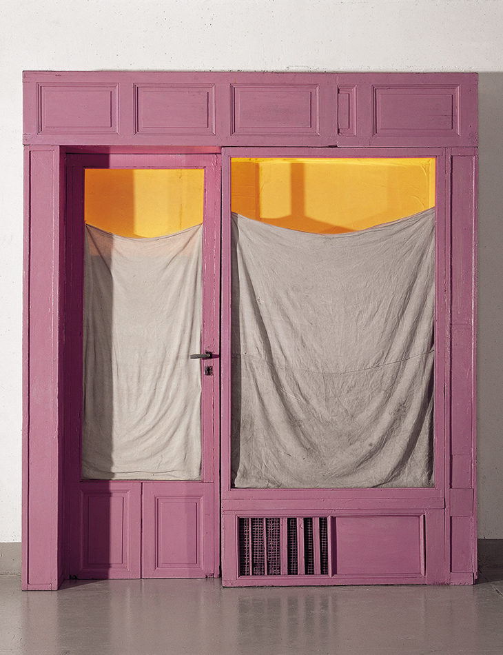 Purple Store Front (1964), Christo.