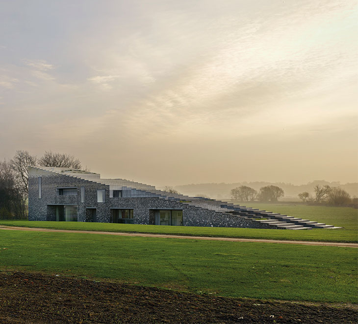 Flint House, Buckinghamshire, designed by Charlotte Skene Catling and completed in 2015.