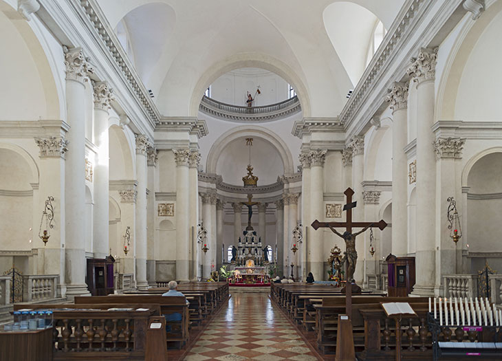 The interior of the Chiesa del Redentore. Photo: Didier Descouens/Wikimedia Commons (CC BY-SA 4.0)