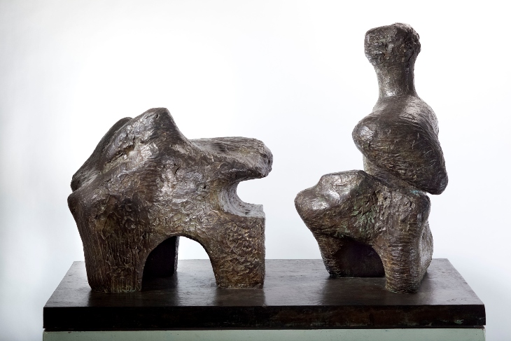 Two Piece Reclining Figure No.4 (1961), Henry Moore.