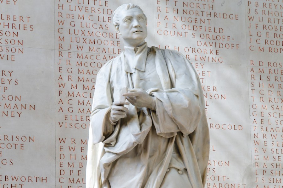Statue of Isaac Newton (1755), Louis François Roubiliac, Trinity College, Cambridge