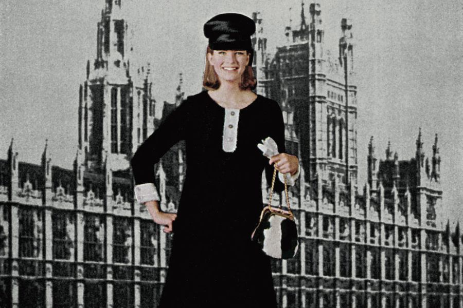 Model wearing Mary Quant’s Pattern No. 3288, set against the Houses of Parliament (1964), John Walcott