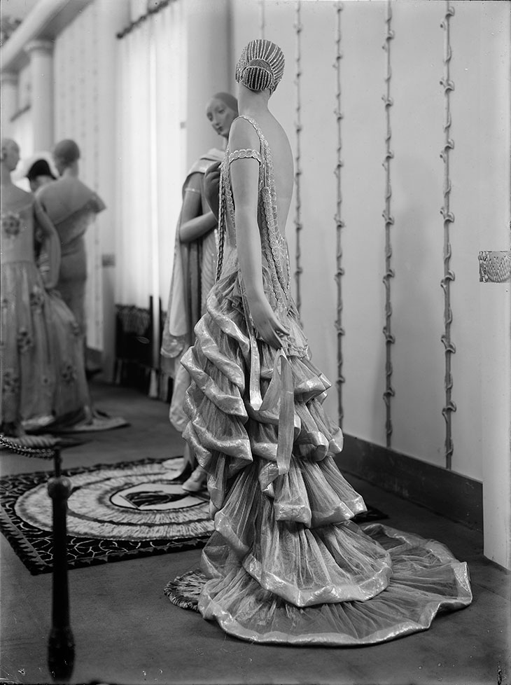 ‘Apollo’ evening gown designed by Jeanne Lanvin, presented on a mannequin at the Pavillon de l’Élegance of the Exposition Internationale des Arts Décoratifs et Industriels (1925/95), Man Ray.