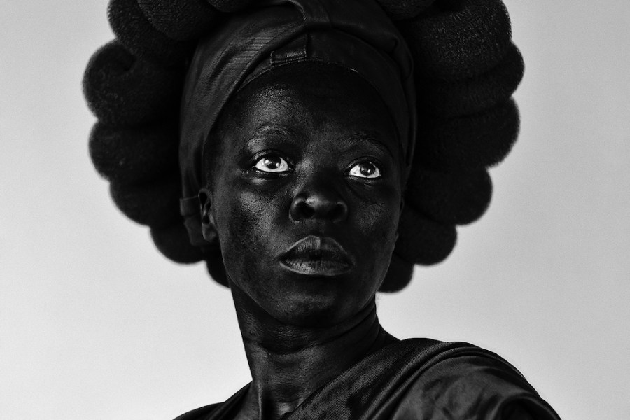 Ntozakhe II, Parktown (detail; 2016), Zanele Muholi.