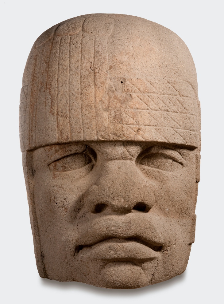Colossal head (1200-900 BC).