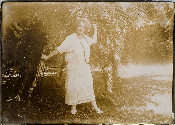 Irma Stern in Cape Town, circa early 1920s. 