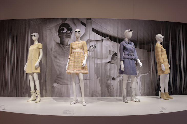 Installation view of ‘Paris to Hollywood: The Fashion and Influence of Véronique and Gregory Peck’