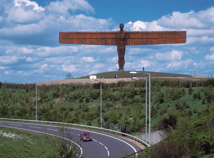 Angel of the North (1998), Antony Gormley; installed in Gateshead, Tyne and Wear.