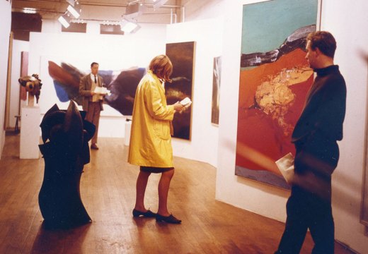 Installation view of ‘Painting & Sculpture of a Decade 54–64’, designed by Alison and Peter Smithson at the Tate Gallery, London, 1964.