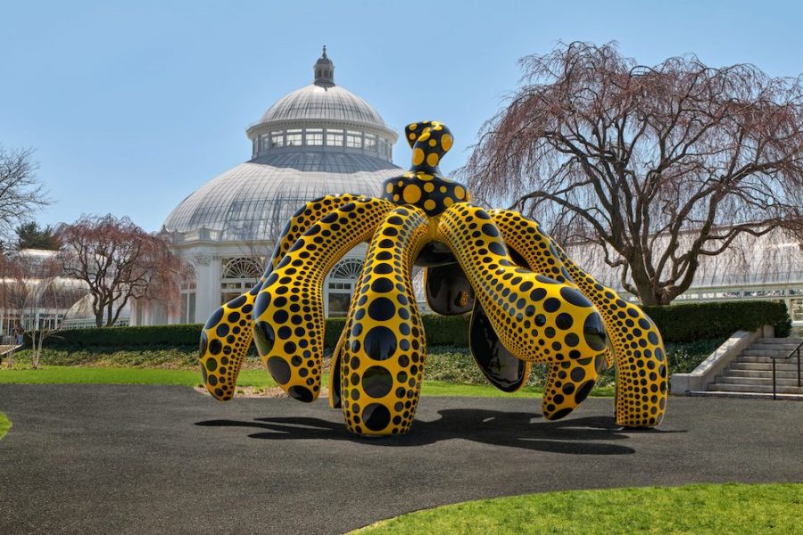 Dancing Pumpkin (2020), Yayoi Kusama.