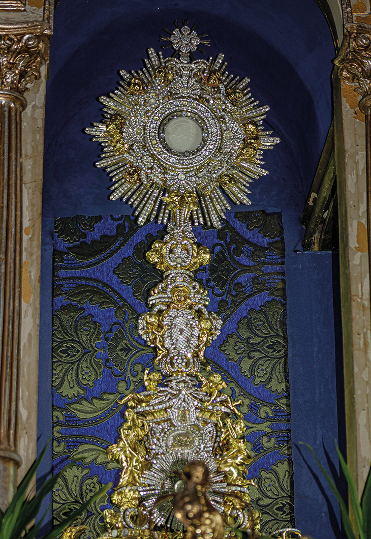 The long-lost silver-gilt monstrance made by Luigi Valadier in 1766/67 and recently discovered in the Cathedral of León in Nicaragua.