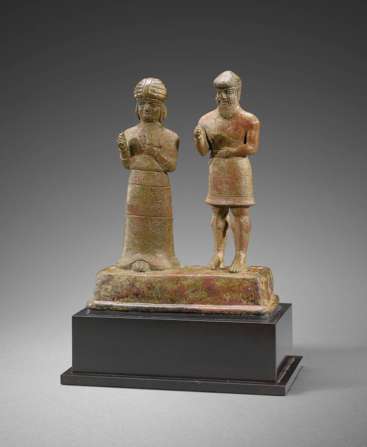 Group of two figures (c. 1500 BC–1100 BC).