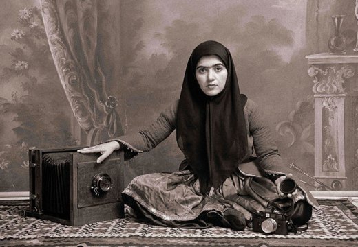 Qajar #19 (1998), Shadi Ghadirian.