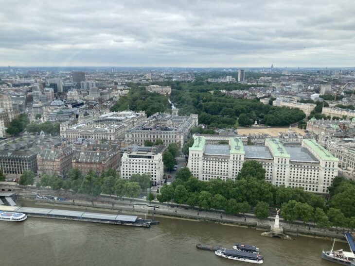 From left to right: Portcullis House, the Norman Shaw buildings, the Ministry of Defence; with the Treasury and Foreign Office behind.