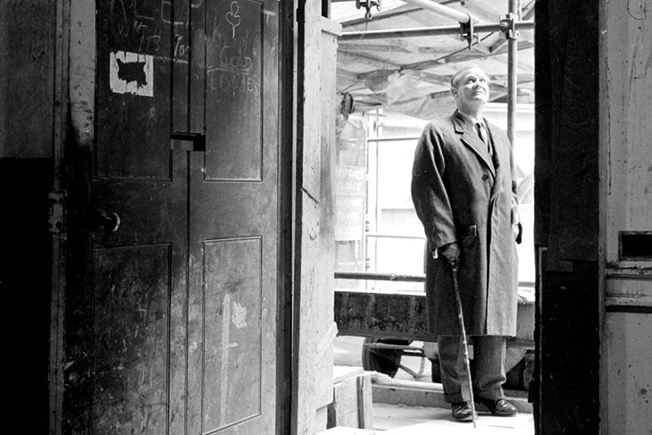 Raymond Erith inspecting work in progress at 10 Downing Street in 1962.